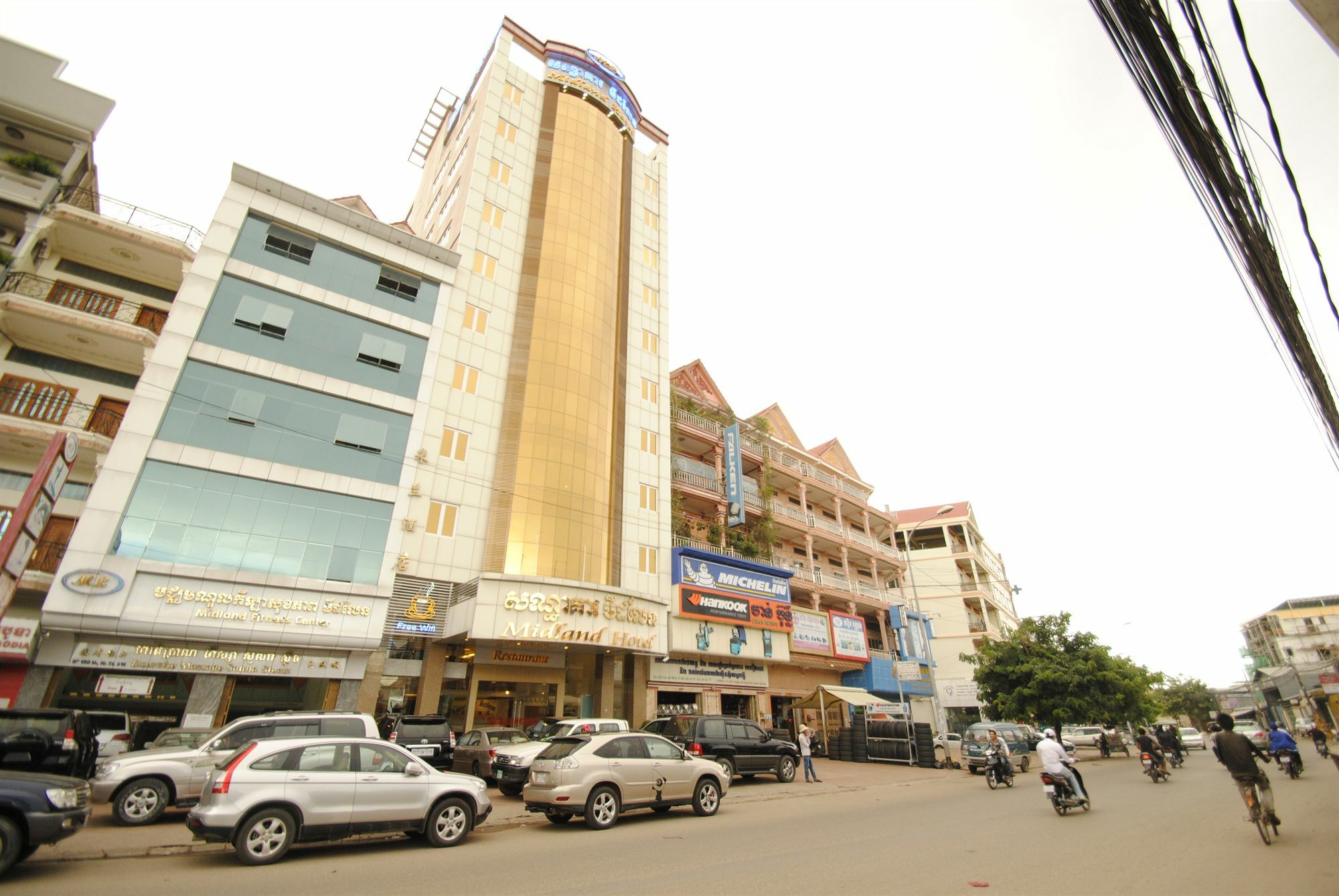 Midland Hotel Phnom Penh Exteriör bild